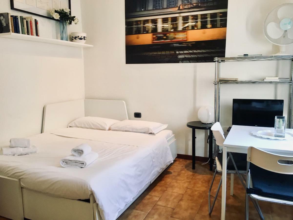 Cozy Central Studio - Porta Romana Apartment Milan Exterior photo